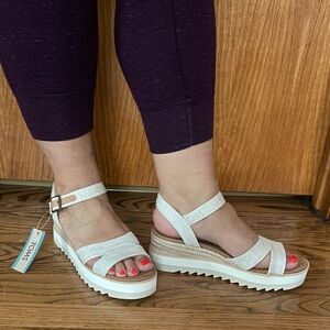 TOMS Women's Light Sandals